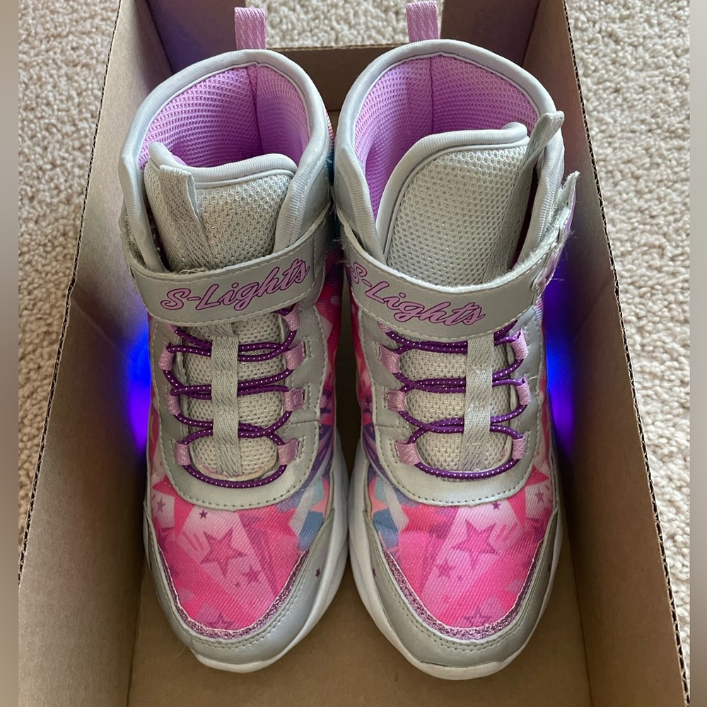 Skechers twisted Brights youth size 2